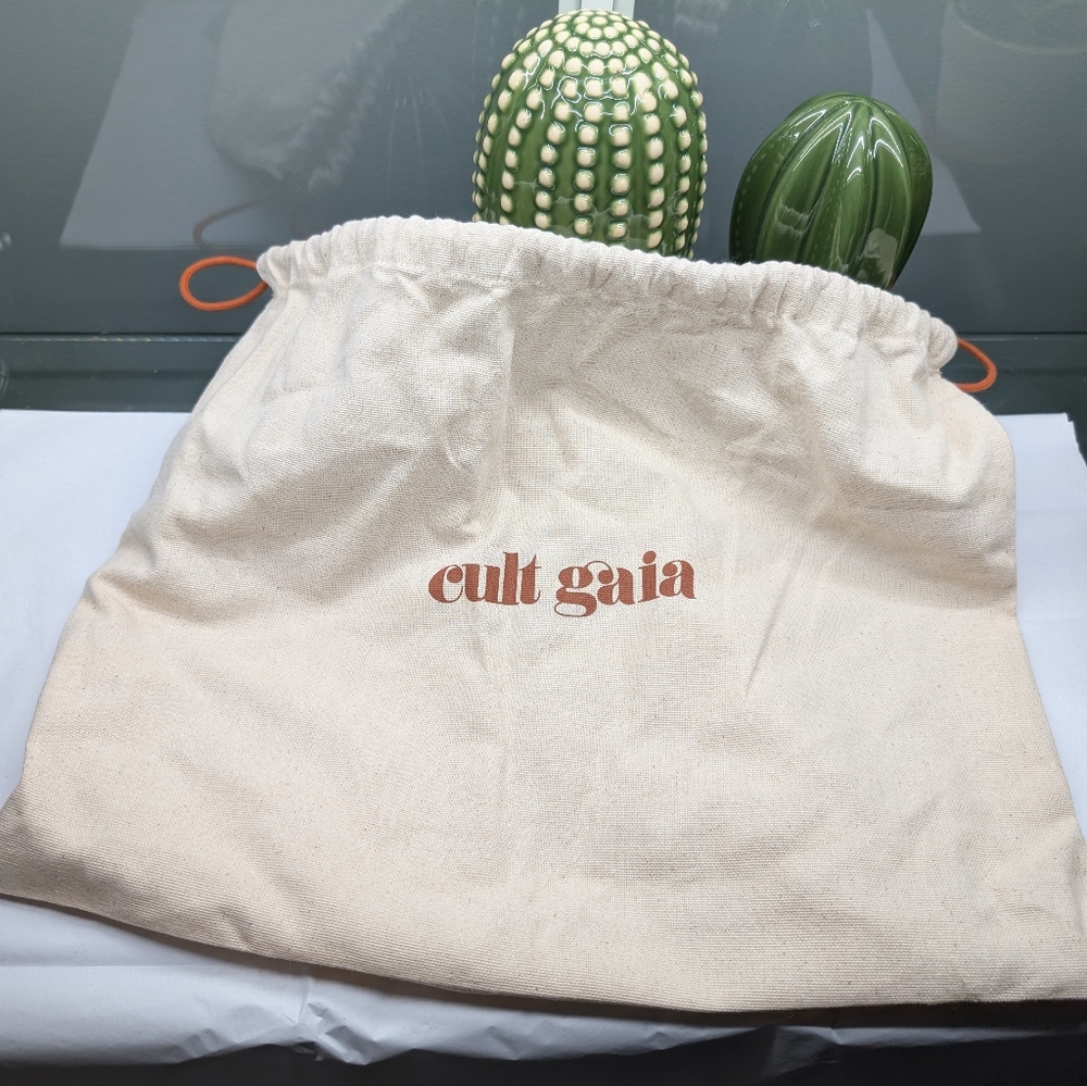 Cult Gaia NWT Ivory Gia Shoulder Bag - Picture 8 of 8